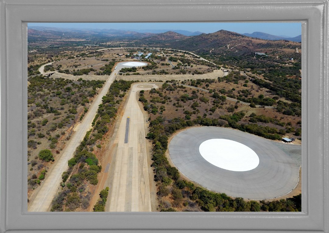 A Chinese JAC T9 bakkie recently broke a 15-year endurance record for commercial vehicles at the Gerotek Testing Facility, travelling 4 084km in 24-hours. highlighting our world-class test facility. For more read - full feature armscor.co.za/publications/#… in the June 2025 Edition