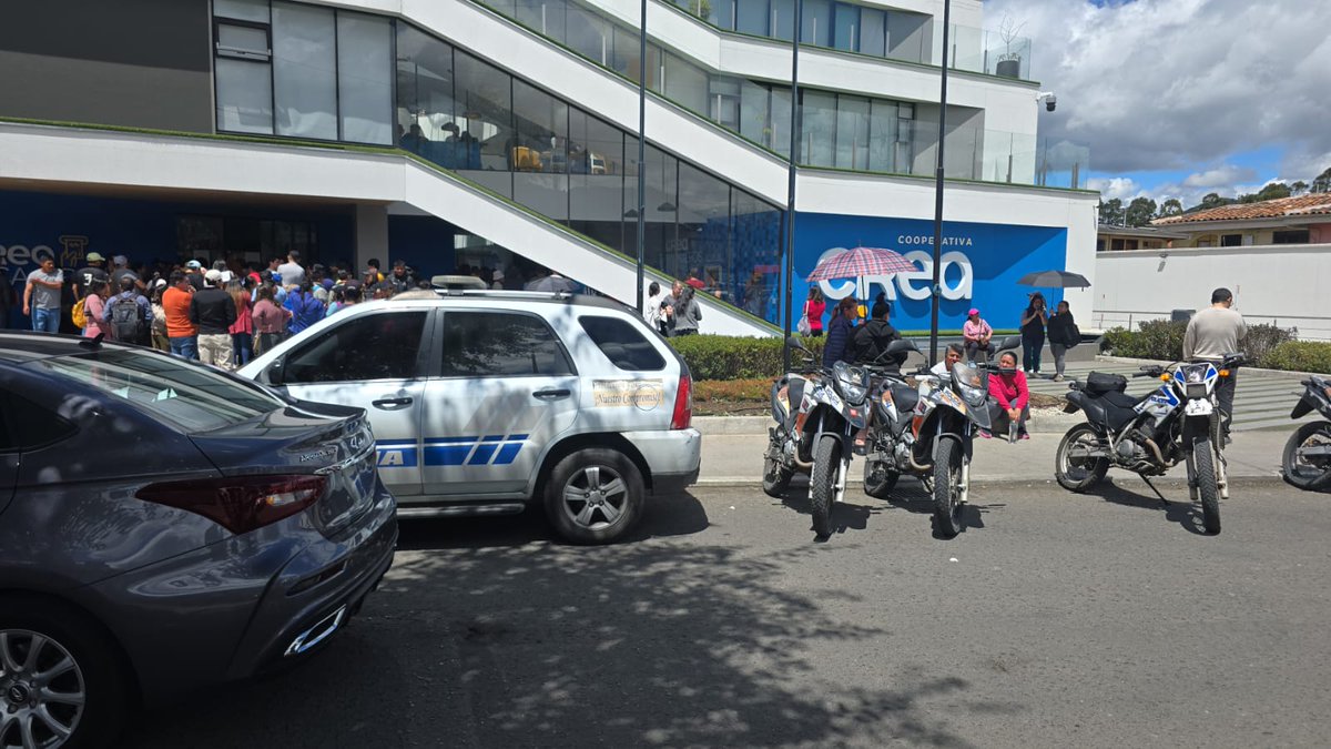 LaSuprema961's tweet image. #ATENCIÓN #INDIGNANTE Testimonios de los socios de la Cooperativa Crea Ltda. Formarán una comitiva para exigir el pago de sus ahorros #Cuenca. 👇