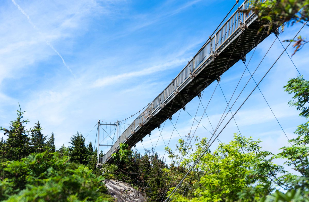 Summer is a breeze at Grandfather with daily programs, special experiences, hiking and events!

The mountain is the perfect place to escape warmer weather — temperatures are usually 10-15 degrees cooler than in the foothills.

Learn more at grandfather.com/summer.

📸: GMSF