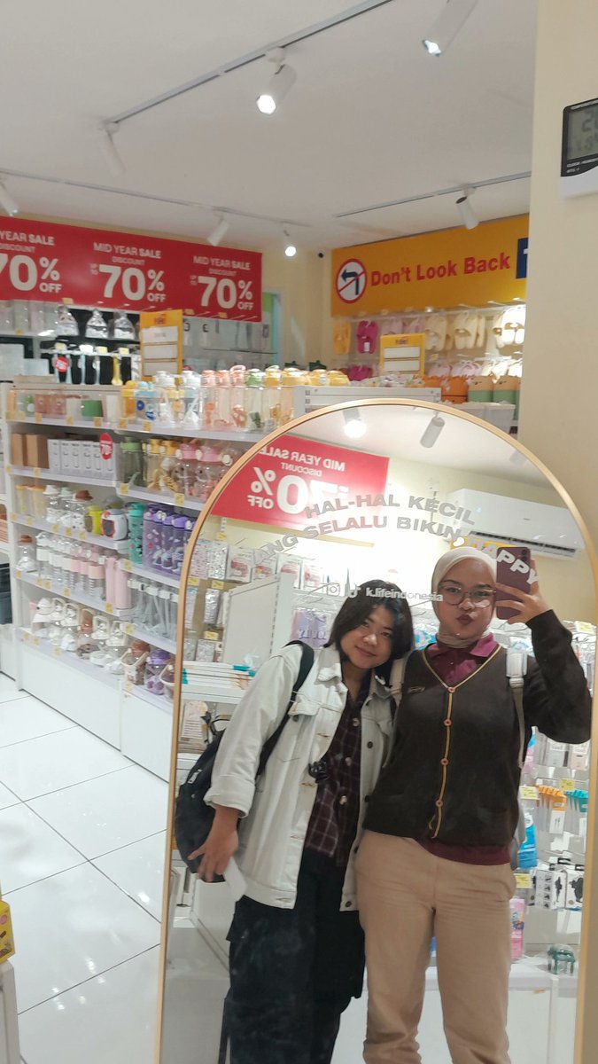 chikennaaagget's tweet photo. ni temen akuuu https://t.co/oKBoY8ODa3