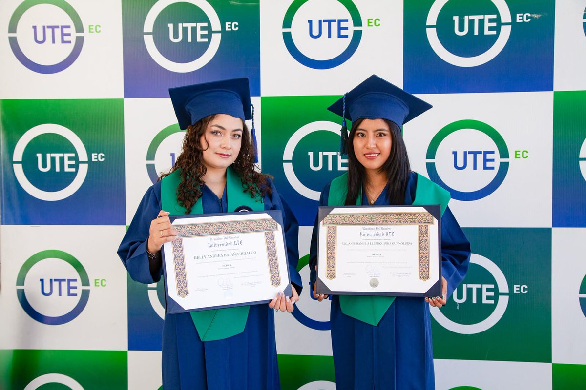Celebramos la incorporación de 96 nuevos titulados de la carrera de Medicina en la emblemática Casa de la Música, en Quito. Este grupo se suma a los más de 1.100 estudiantes que han egresado recientemente   en diferentes jornadas de titulación, tanto en la   capital como en Santo
