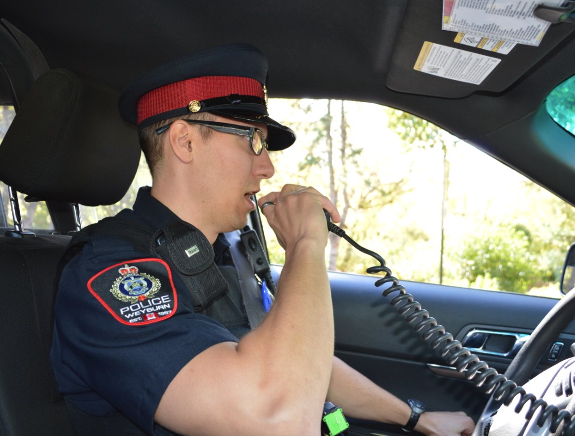 WeyburnPolice's tweet image. Answering a text behind the wheel might feel harmless, but it can change everything in an instant. Distracted driving has serious consequences. Click the link to learn more: 1l.ink/LC42C2X #CTSSask #SKCheckStop @SGITweets