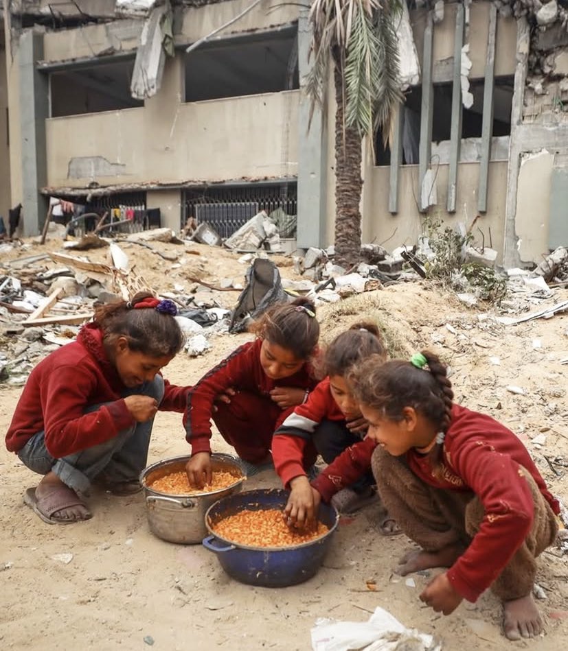 Don't forget our children 💔 
If you see this pic, reply with 🍉🇵🇸And spread it💔