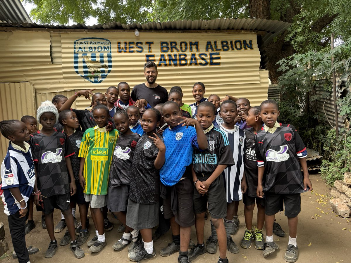 🇰🇪 Kenya (A) 

Massive ay we! 💙🤍

#WBA | #WeAreAlbion