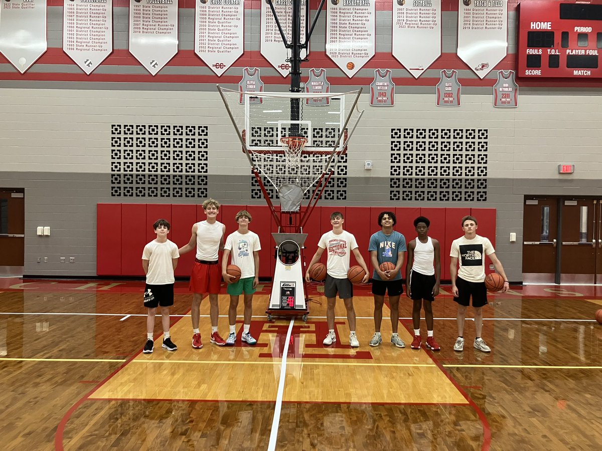 Good final July open shooting last night! 🏀👍🏻
Good luck all fall sports!🎉