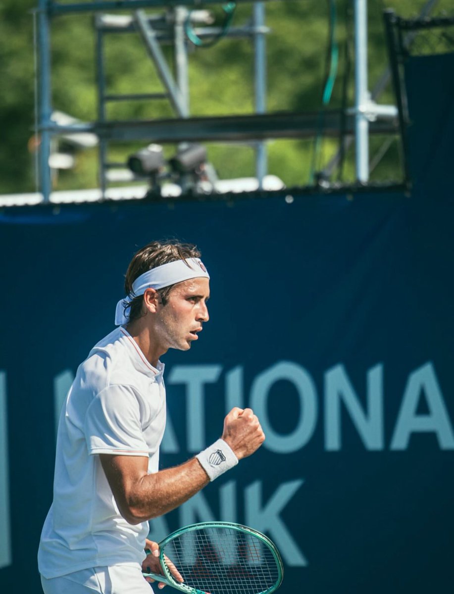 Segunda ronda ✅ en el <a href="/NBOtoronto/">National Bank Open</a> 

Muy feliz por mi nivel de hoy 🙌🏻

Seguimos con todo en tercera ronda 💪🏻