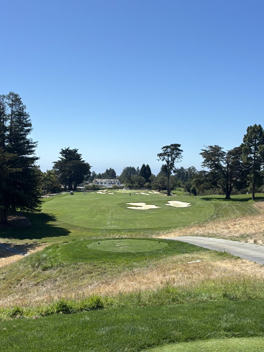 c0stal3lite's tweet photo. 80 at Pasa. Double, bogey, bogey finish no bueno but hit it well enough. So so good. https://t.co/wS5GaKIZ7F