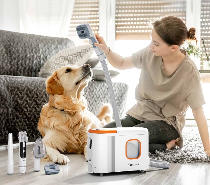 Fur real: Top reasons to invest in a pet-friendly robot vacuum dogsbestlife.com/dog-grooming/p…