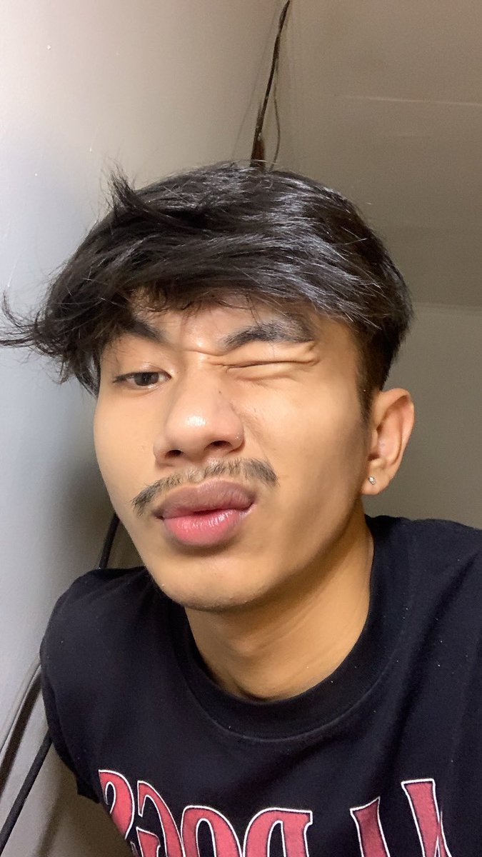Kuyudd02's tweet photo. Pap baru bangun ke ayang. MISAL 🫵🤣 https://t.co/VInjDTVcwt