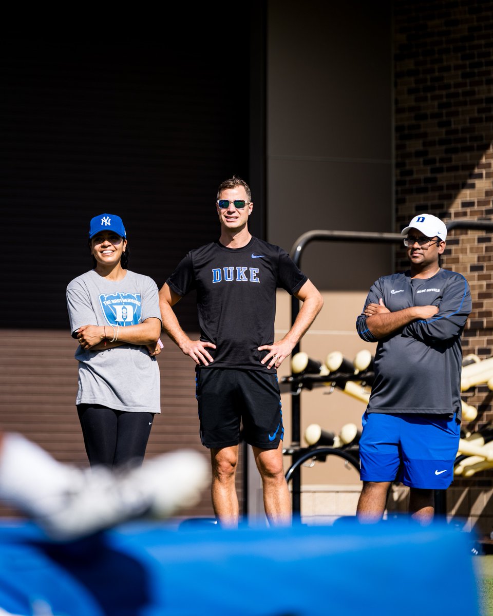 DukeFOOTBALL's tweet image. Had a visitor at practice today 👀 @DukeMBB