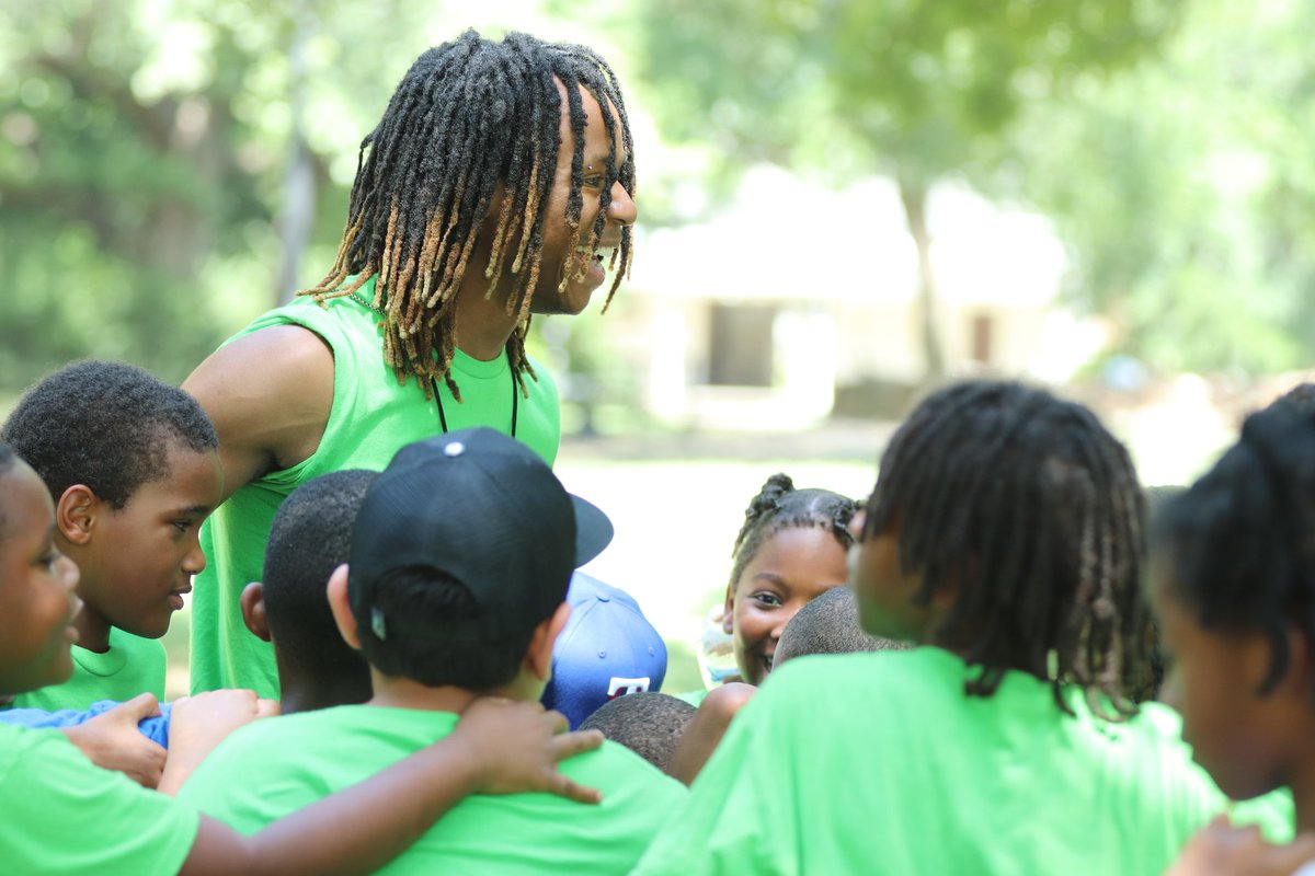 CityofDallasD2's tweet image. District 2 had a blast with @DallasParkRec today for the Park and Recreation Month Celebration at City Park! From water slides to hotdogs, kids from the City's recreation centers enjoyed District 2's oldest park. #D2 #Dallas