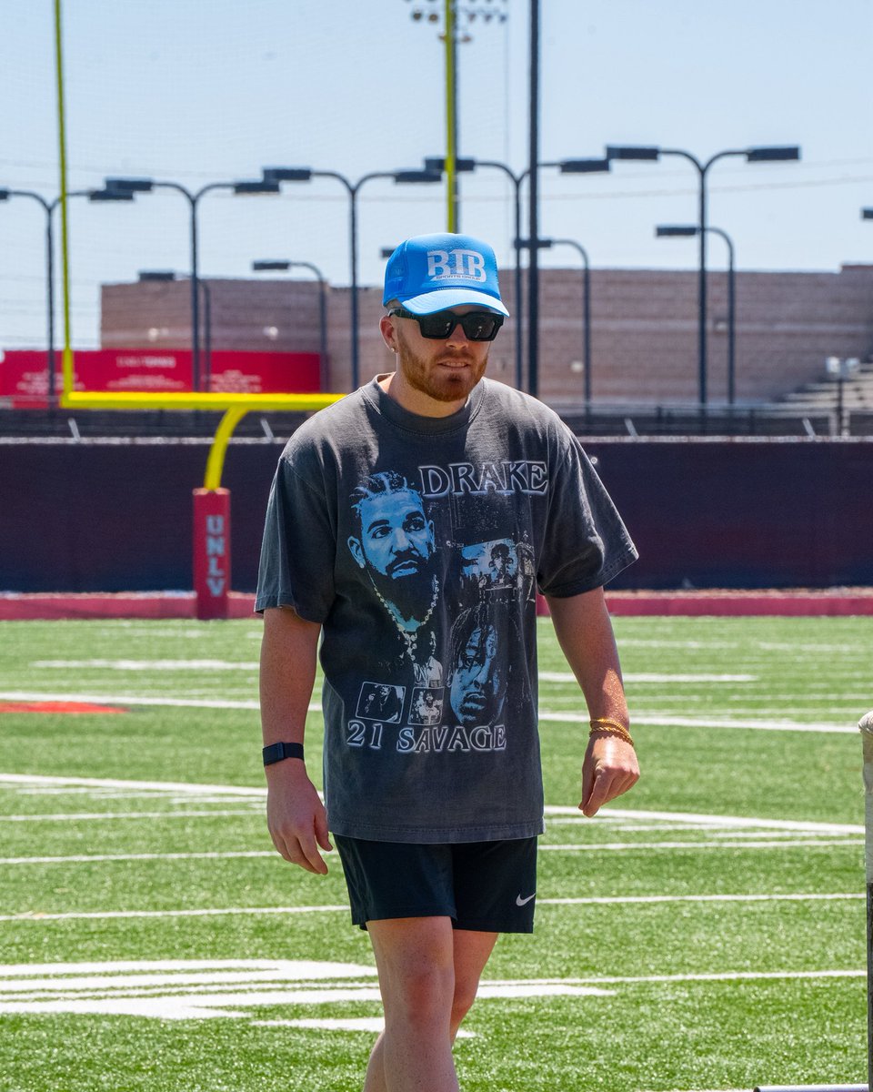 ethanbaird33's tweet photo. Summer Update 💼🏈: https://t.co/5dH7Fzlspo