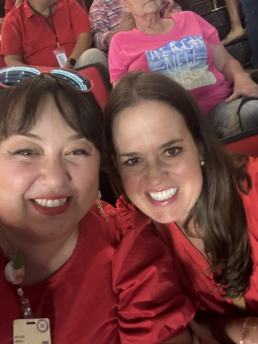 Mrs. Beasley tweet media