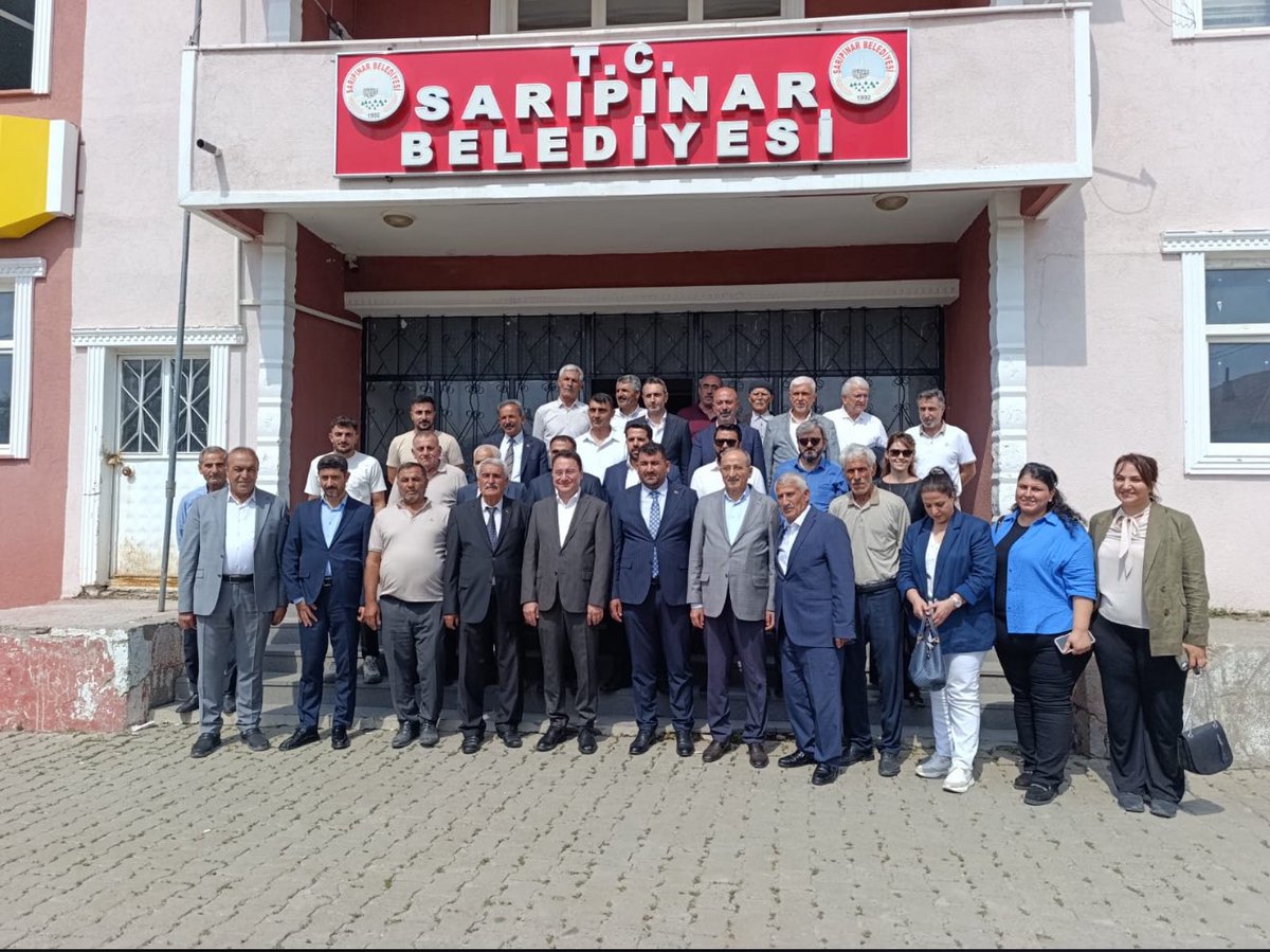 Adem batur (@adem04batur) on Twitter photo Genel başkanımız sayın <a href="/alibabacan/">Ali Babacan</a> beyle beraber Muş sarıpınar belediyemizi ziyaret ettik <a href="/devapartisi/">DEVA Partisi</a> <a href="/A_HakanAgaoglu/">Ali Hakan Ağaoğlu</a> <a href="/istanbuldadeva/">DEVA Partisi İstanbul</a> <a href="/zeynep_sudan/">Zeynep Sudan</a> <a href="/keremaltun65/">Kerem Altun</a> <a href="/medeniylmz/">Dr. Medeni Yılmaz</a> <a href="/KaracaSeyit/">Dr.Seyit Karaca</a> Genel başkanımız sayın <a href="/alibabacan/">Ali Babacan</a> beyle beraber Muş sarıpınar belediyemizi ziyaret ettik <a href="/devapartisi/">DEVA Partisi</a> <a href="/A_HakanAgaoglu/">Ali Hakan Ağaoğlu</a> <a href="/istanbuldadeva/">DEVA Partisi İstanbul</a> <a href="/zeynep_sudan/">Zeynep Sudan</a> <a href="/keremaltun65/">Kerem Altun</a> <a href="/medeniylmz/">Dr. Medeni Yılmaz</a> <a href="/KaracaSeyit/">Dr.Seyit Karaca</a>