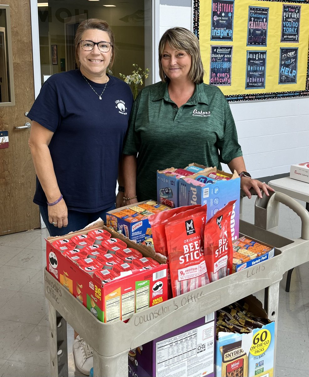 LCHSGators (@lchsgators) on Twitter photo LCHS teachers had a great day 2! Swamp Thanks to LaBelle Haven Church for breakfast; Mayor Henderson and the city of Walls for lunch; and Compel Church for our snack cart. <a href="/LCHSGators/">LCHSGators</a> #TeamDCS LCHS teachers had a great day 2! Swamp Thanks to LaBelle Haven Church for breakfast; Mayor Henderson and the city of Walls for lunch; and Compel Church for our snack cart. <a href="/LCHSGators/">LCHSGators</a> #TeamDCS