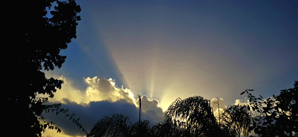 Norma Ortiz Rodriguez (@normaortizrodr4) on Twitter photo Lindo atardecer desde Cidra. Bendecida noche. 🙏🏻💖🌞<a href="/adamonzon/">Ada Monzón</a> <a href="/DeborahTiempo/">Deborah Martorell</a> <a href="/SLopezTiempo/">Suheily López Belén</a> <a href="/EliRobainaTV/">Elizabeth Robaina</a> <a href="/Carlostoletv/">Carlos Tolentino</a> <a href="/carlosomartv/">Carlos Omar</a> <a href="/rcortestv2/">Roberto Cortes T2</a> <a href="/zamiratv/">Zamira Mendoza</a> <a href="/CycloforumsPR/">CycloforumsPR</a> <a href="/SusanSoltero/">Susan Soltero</a> <a href="/KevinDelbrey/">Kevin Delbrey</a> <a href="/hectorroldantv/">Hector Roldan</a> <a href="/TWAPuertoRico/">The Weather Alert P.R.</a> <a href="/Zona_del_tiempo/">Zona_del_tiempo_pr</a> <a href="/JoeMartinezTV/">Joeseph Martínez T44</a> Lindo atardecer desde Cidra. Bendecida noche. 🙏🏻💖🌞<a href="/adamonzon/">Ada Monzón</a> <a href="/DeborahTiempo/">Deborah Martorell</a> <a href="/SLopezTiempo/">Suheily López Belén</a> <a href="/EliRobainaTV/">Elizabeth Robaina</a> <a href="/Carlostoletv/">Carlos Tolentino</a> <a href="/carlosomartv/">Carlos Omar</a> <a href="/rcortestv2/">Roberto Cortes T2</a> <a href="/zamiratv/">Zamira Mendoza</a> <a href="/CycloforumsPR/">CycloforumsPR</a> <a href="/SusanSoltero/">Susan Soltero</a> <a href="/KevinDelbrey/">Kevin Delbrey</a> <a href="/hectorroldantv/">Hector Roldan</a> <a href="/TWAPuertoRico/">The Weather Alert P.R.</a> <a href="/Zona_del_tiempo/">Zona_del_tiempo_pr</a> <a href="/JoeMartinezTV/">Joeseph Martínez T44</a>