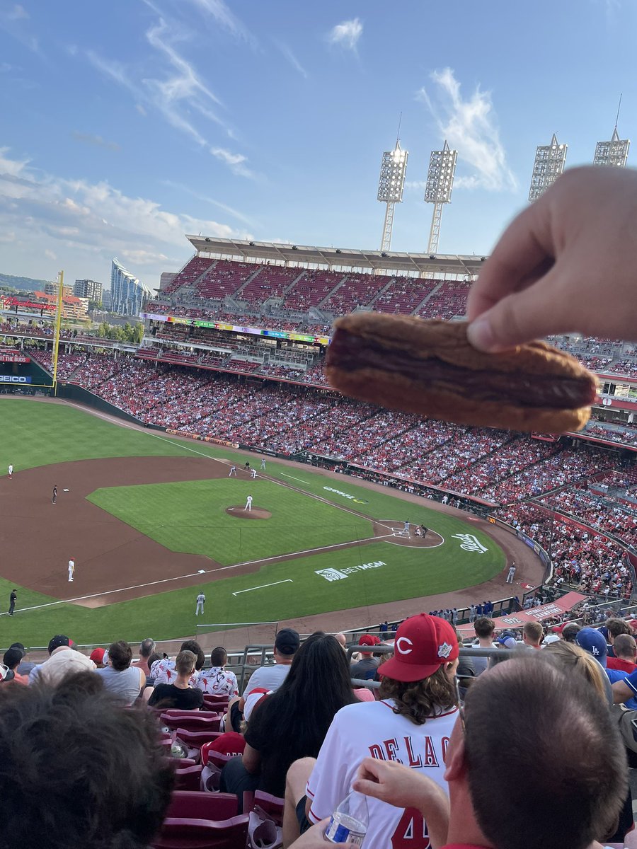 elliot reiring tweet media