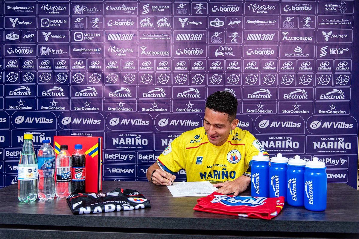 🔵🟡🔴 JOHN MÉNDEZ ES VOLCÁNICO.

✅ El tricolor apuesta por la llegada de un volante creativo de gran proyección y credenciales ofensivas. 

🤝 Nacido en Neiva y con 20 años de edad, Méndez es un jugador de buena técnica, gran pase y asociativo en todo el frente de ataque.