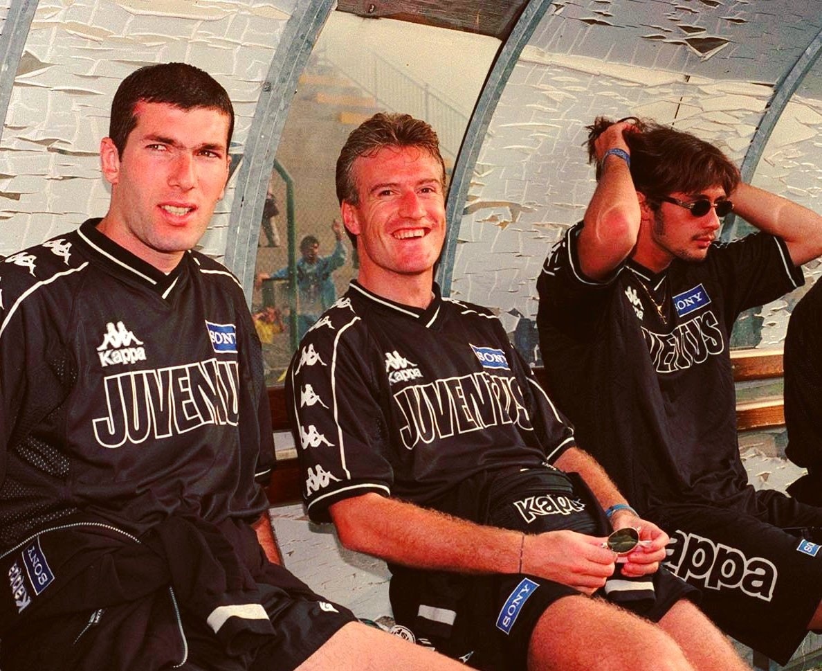 Zidane, Deschamps, Tacchinardi 

⚫⚪