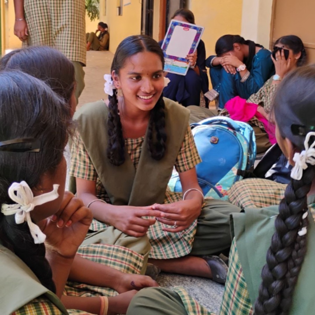 MITAppInventor's tweet image. "How can I fix this?" That question sparked a journey for Yashaswini, a 9th-grade student from Hoskote, India 🇮🇳. Using MIT App Inventor, she built UIA—a tool to track school dropouts and help them return to the classroom.
✍️ @questalliance
🔗 ow.ly/ttFP50WwWuc
