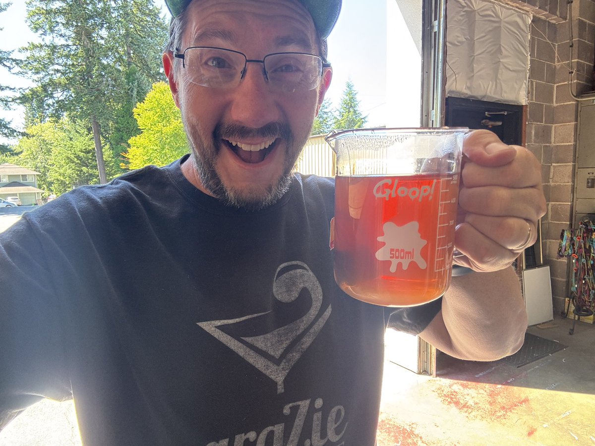 joeltelling's tweet image. The @3DGloop mug full of tea!