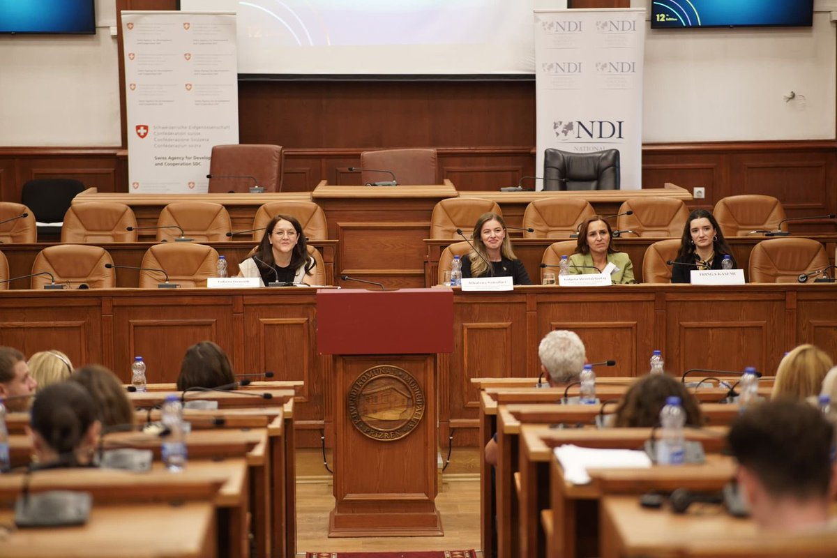 WeekofWomen's tweet image. Today in Prizren, the third #WoWKS2025 debate focused on how transparency and reliable data 📊 can strengthen local decision-making and shape policies that meet real community needs. The discussion highlighted the importance of ensuring all voices are heard in local governance.