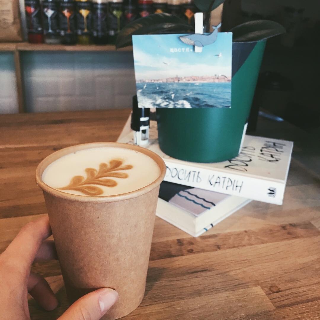 Anxiety slowly sinks to the bottom of the 36℃ latte