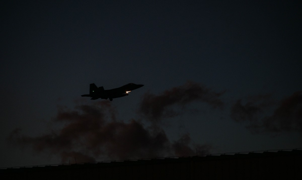 JointBasePHH's tweet image. 15 WG, 154 WG Airmen return from #TalismanSabre25, a multinational joint defense exercise hosted by Australia, where they worked alongside members from the Royal Australian Air Force &amp;amp; other international partners. @15thWing @HiAirGuard @PACAF  #AFstrong #AlliesAndPartners
