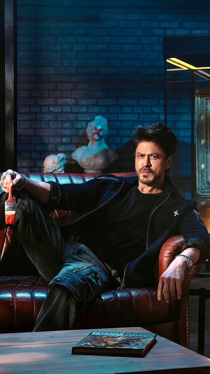Dimo Tai (@dimo_tai) on Twitter photo HUGE PR TEAMS are activated with BOTS/ZERO followers to spam <a href="/iamsrk/">Shah Rukh Khan</a> 's comment section on Instagram - Twitter.
But what would this serve? No doubt another 1000cr Film with #KING 🔥💥 HUGE PR TEAMS are activated with BOTS/ZERO followers to spam <a href="/iamsrk/">Shah Rukh Khan</a> 's comment section on Instagram - Twitter.
But what would this serve? No doubt another 1000cr Film with #KING 🔥💥