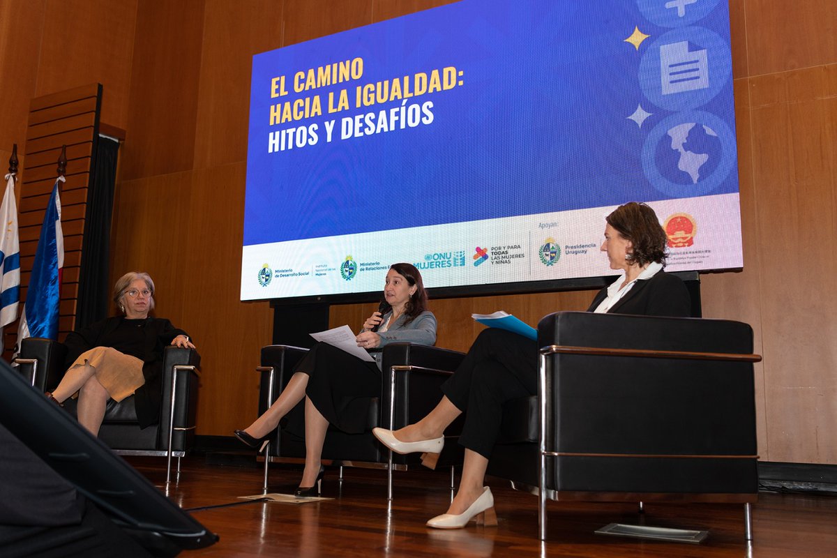 🗣️"No son solo efemérides institucionales: Representan puntos de inflexión históricos que han contribuido a transformar la estructura internacional de #DerechosHumanos, incorporando las voces, demandas y experiencias de las #mujeres, jóvenes y niñas del mundo".

⏩Vicecanciller
