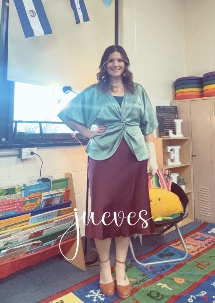Srta. Rebekah C (@rebekah29d) on Twitter photo <a href="/chipgaines/">Chip Gaines</a> <a href="/magnolia/">magnolia</a> <a href="/AssistingChip/">Assisting Chip</a> Thank you so much for supporting us teachers and our students!
👩🏻🏫I’m a 4th year Spanish teacher
✏️300 students weekly
📚pre-k to 8th grade
We appreciate your help to #clearthelist of supplies and incentives!
amazon.com/hz/wishlist/ls… <a href="/chipgaines/">Chip Gaines</a> <a href="/magnolia/">magnolia</a> <a href="/AssistingChip/">Assisting Chip</a> Thank you so much for supporting us teachers and our students!
👩🏻🏫I’m a 4th year Spanish teacher
✏️300 students weekly
📚pre-k to 8th grade
We appreciate your help to #clearthelist of supplies and incentives!
amazon.com/hz/wishlist/ls…