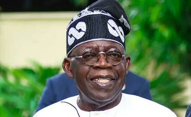 NigeriaStories's tweet image. BREAKING NEWS: President Bola Tinubu today directed the immediate employment of 200 NYSC corps Members honorees into the federal civil service.
Also  ₦250, 000 cash award for the 200 honorees in recognition of their outstanding service during the 2020–2023 service years.