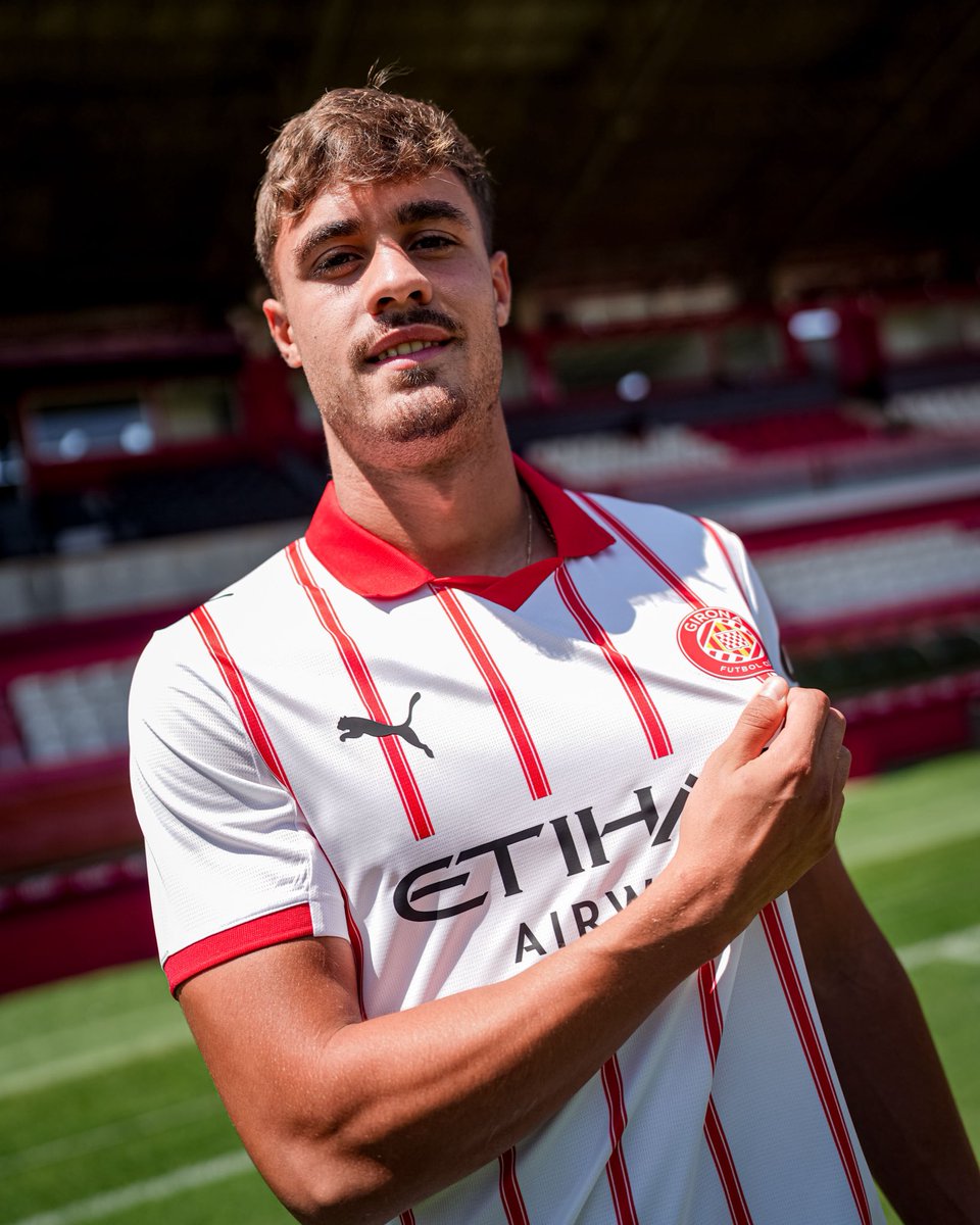 𝐇𝐔𝐆𝐎 𝐑𝐈𝐍𝐂𝐎́𝐍:

“Cuando me dijeron que llamó el Girona me hizo mucha ilusión y me dieron unas ganas tremendas de venir porque es un club que está creciendo estos años. Cuando vi la apuesta que hacían por mí no lo dudé”.