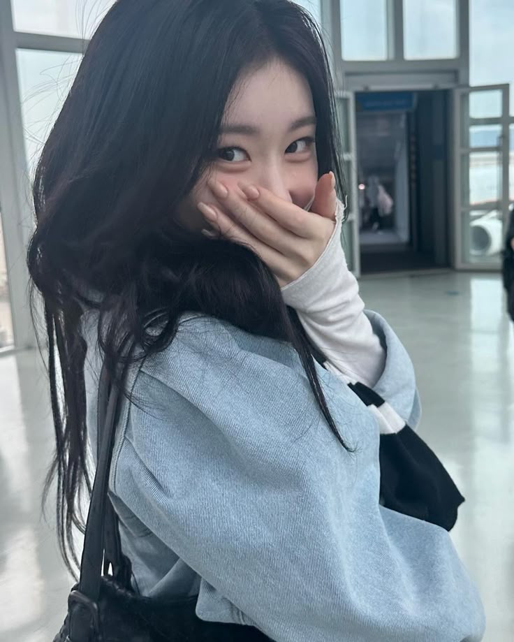 dailychaer's tweet photo. that's chaeryeong from itzy https://t.co/eqWTPUEESN