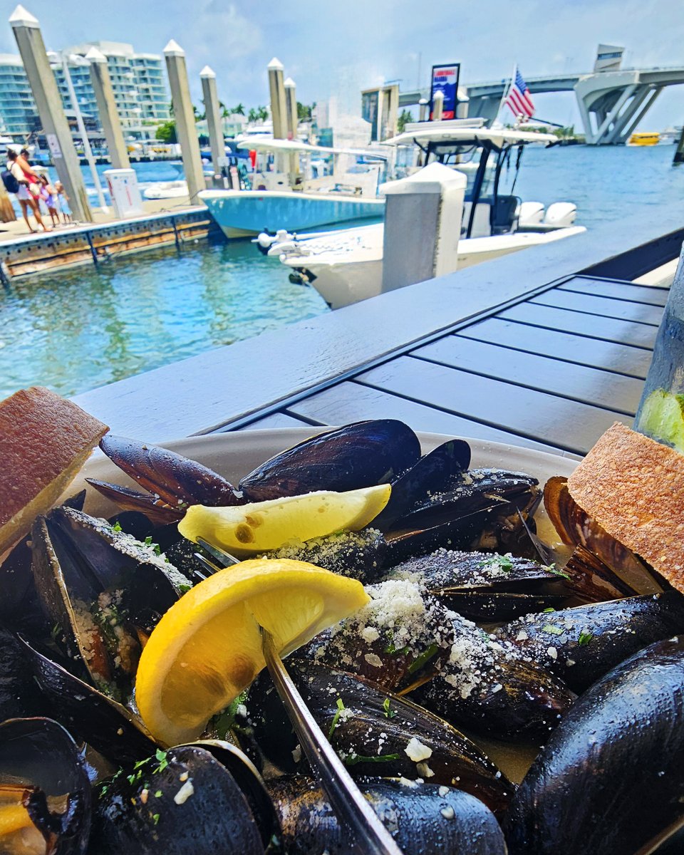 Visit 15th Street Fisheries for the best seafood in Fort Lauderdale! Our popular pan-roasted Prince Edward Island (PEI) Mussels are an excellent starter dish, both downstairs at Fisheries Dockside (lunch &amp; dinner) and upstairs on the dinner menu!