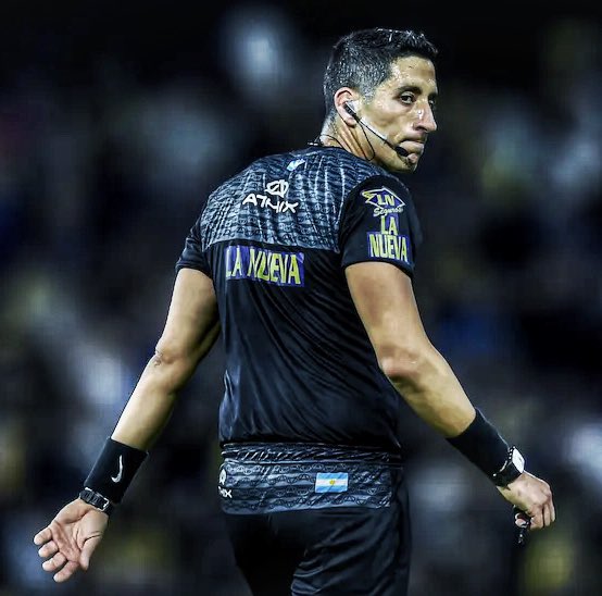 ⚠️👤 YAEL FALCÓN PÉREZ SERÁ QUIEN IMPARTA JUSTICIA EL PRÓXIMO SÁBADO ENTRE #SANLORENZO Y #TIGRE.

⚽️ Dirigió 9 VECES a #CASLA: 
✅ 3 VICTORIAS 
🟰 3 EMPATES
❌ 3 DERROTAS

🔚 ¿Último registro? Ante #Tigre, en OCTAVOS DE FINAL, EXPULSÓ a #Irala a los 10 minutos

📊 <a href="/EstadisticasSL/">Estadísticas CASLA</a>