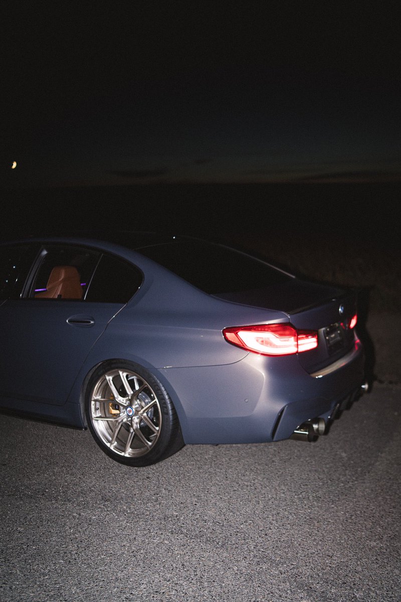 Ste3zymedia's tweet photo. M5 #Bmw https://t.co/PRU4Iwts0n