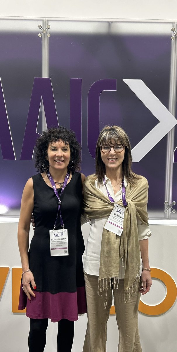 With my friend and colleague <a href="/fesaravia/">Flavia Saravia</a> at AAIC25. Awesome science and networking in stunning Toronto! #AAIC25