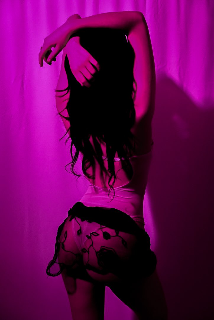 Mac_Sh00ts's tweet photo. Aya mama 📸🙌🏽
-
-
-
#photography #camraman #sexy #HeadOverHeels #foryoupage #LingerieTrend #GIRLFREEN #love https://t.co/dbQytkpOe3