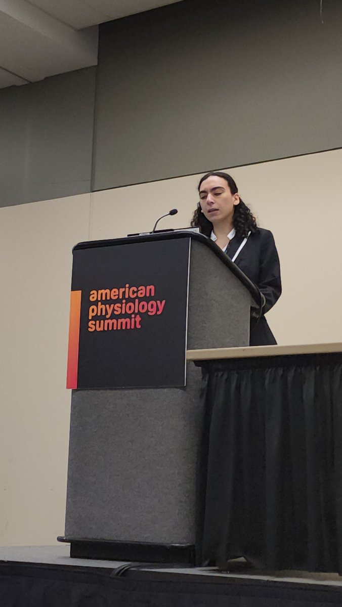 uams_physiology's tweet photo. Bagchi Lab shines at the 2025 Annual American Physiology Summit! Somaya Ibrahim, a PharmD/MBA candidate and student researcher in the lab and Dr. Bagchi were both honored at the 2025 Annual Summit. https://t.co/l5W902sQgh
