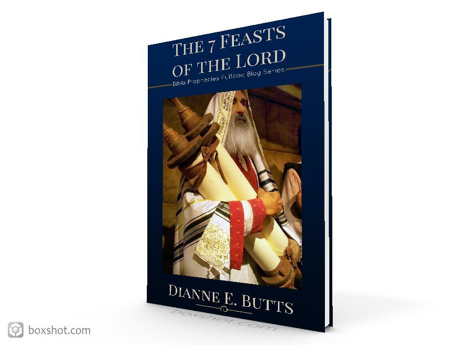 EllenBrownne's tweet image. A light shines in the darkness… New things brewing on my website! #Fiction #JournalNotebooks and more! Discover all my books and descriptions of each. Check them out at buff.ly/QJ6s9Ng #Books #Author  #writerslife #writingtips