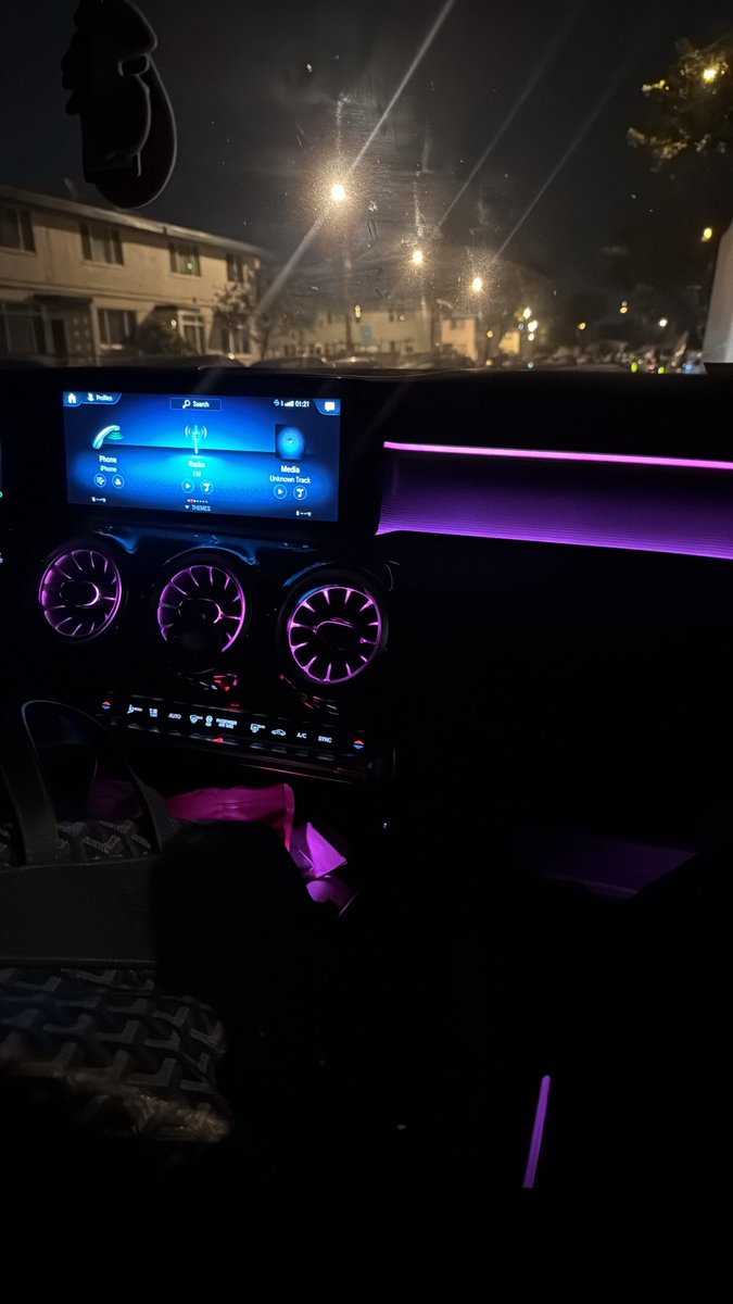 MILLYMILLS tweet media