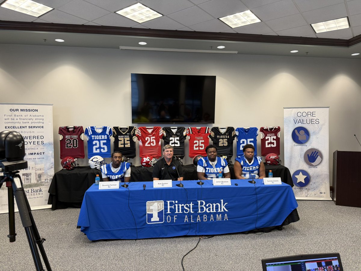 Griffin Hill (@ghilltide) on Twitter photo Coach Matt Zedaker and the <a href="/Cburgfootball/">Childersburg Football</a> Tigers are up next at the 14th Annual Talladega County Coaches Association High School Football Media Day at <a href="/FirstBankofAl/">FirstBankofAlabama</a> Coach Matt Zedaker and the <a href="/Cburgfootball/">Childersburg Football</a> Tigers are up next at the 14th Annual Talladega County Coaches Association High School Football Media Day at <a href="/FirstBankofAl/">FirstBankofAlabama</a>