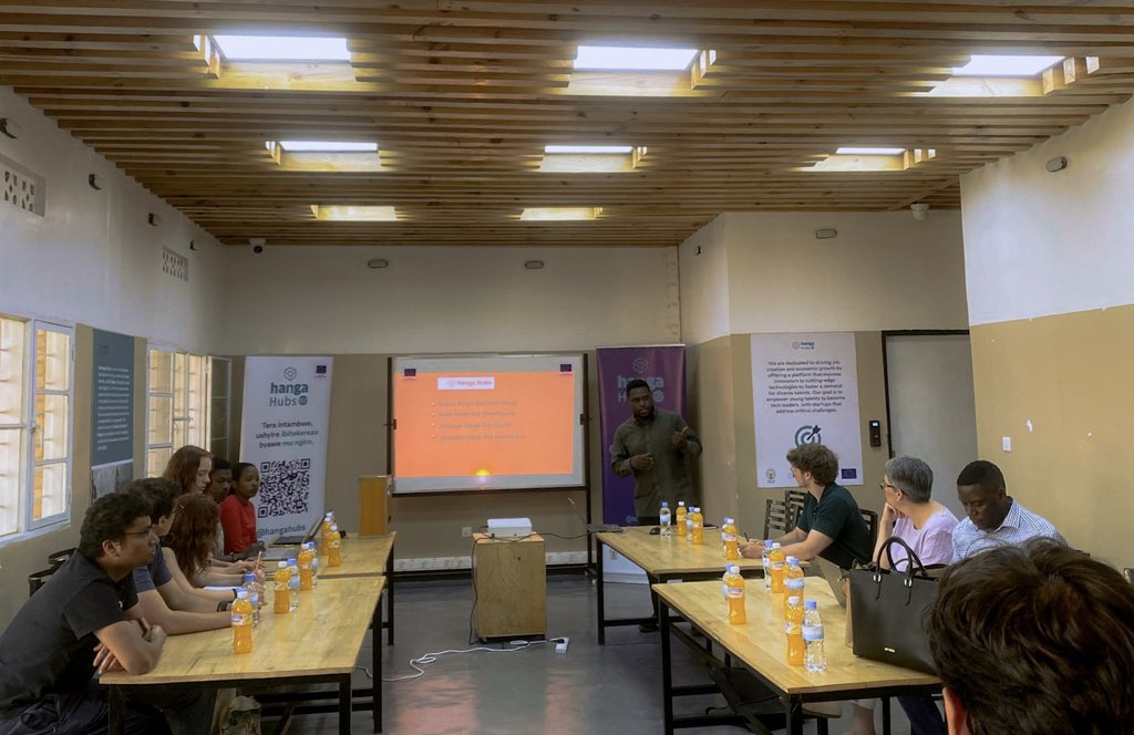 HangaHubs's tweet image. Yesterday, we welcomed a delegation from Northeastern University to Hanga Hub Muhanga as part of their research on the Hanga PitchFest case study. They explored our work, met local innovators, and experienced Rwanda’s growing innovation ecosystem!
#HangaHubs #GlobalConnections