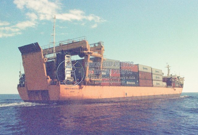 Shipguru's tweet photo. #italianbuilt and #italianowned #Roro #VENTO_DI_MAESTRALE #approaching #marsaxlokkharbour, #Malta - 01.12.2003 - https://t.co/nfgboxcB5B - NO PHOTOS can be used or manipulated without our permission https://t.co/pMwq7UxUkB