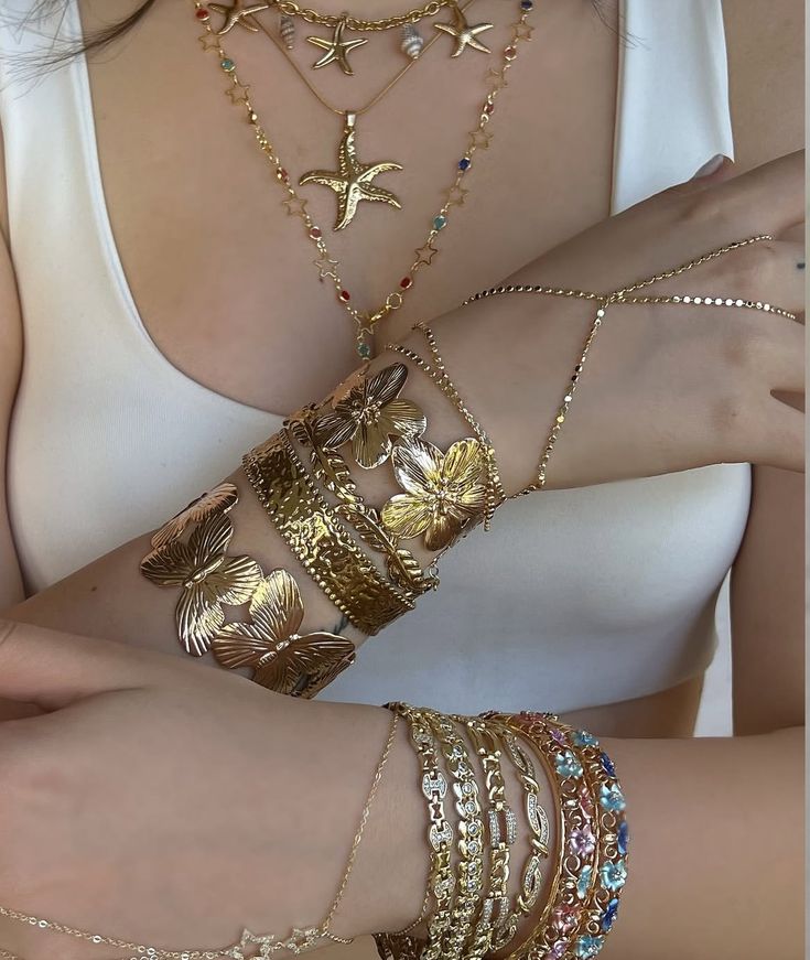 ℰ (@elegancevibe) on Twitter photo 