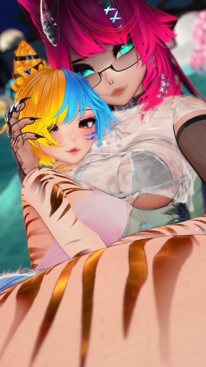 Shes such a pretty Kitty~ 🧡🩵💕