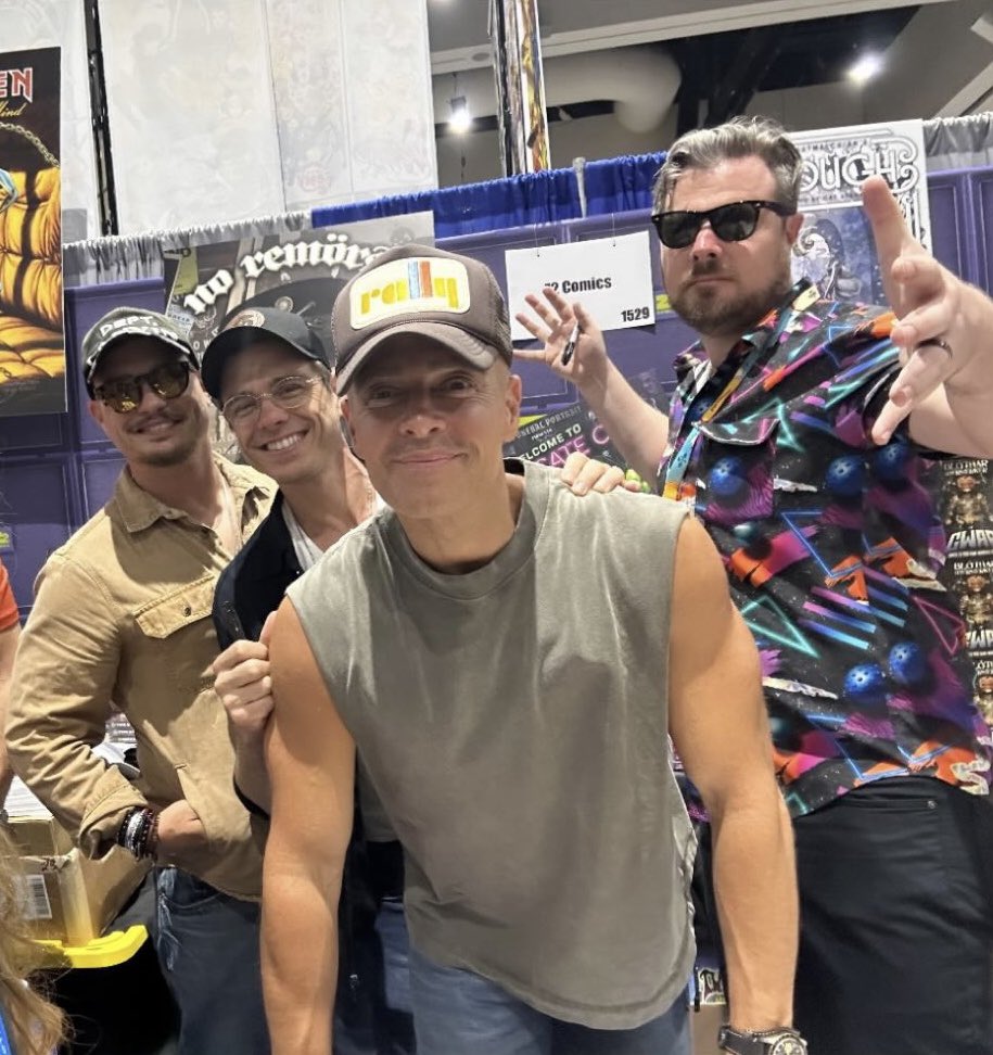 Sean Von Gorman (of Comics) tweet media