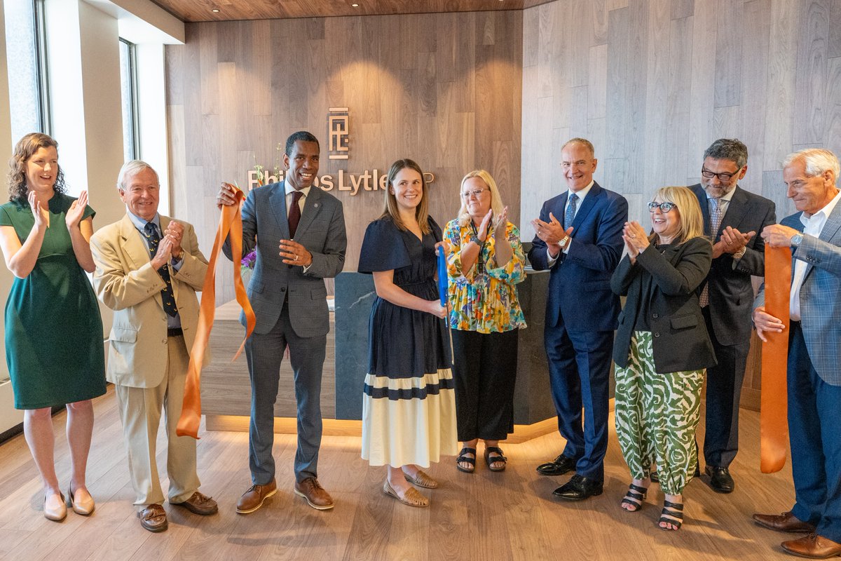 Big day at Innovation Square in downtown Rochester!

Mayor Evans joined the ribbon-cutting for Phillips Lytle LLP today. This multi-practice law firm, founded in 1834, employs nearly 70 attorneys and staff locally. Congrats, and thanks for your continued investment in our city!