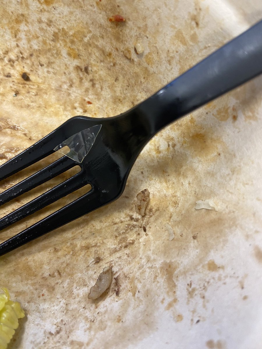 eringravitt's tweet image. 👀 Who do I complain to about the little piece of plastic I found in my  @ChipotleTweets bowl